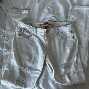 Almost Famous Women's White Distressed Skinny Jeans